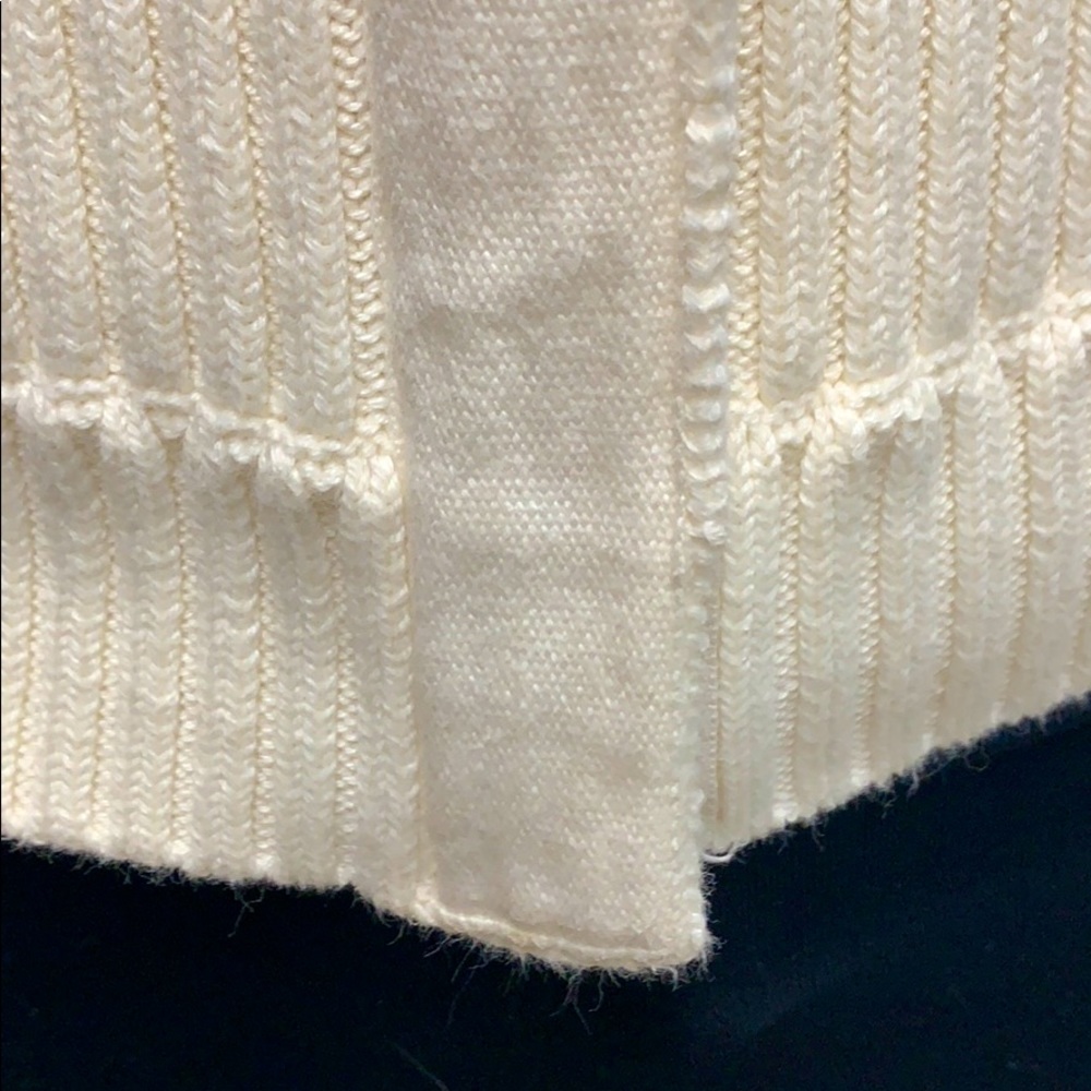Sweater - Picture 3 of 5